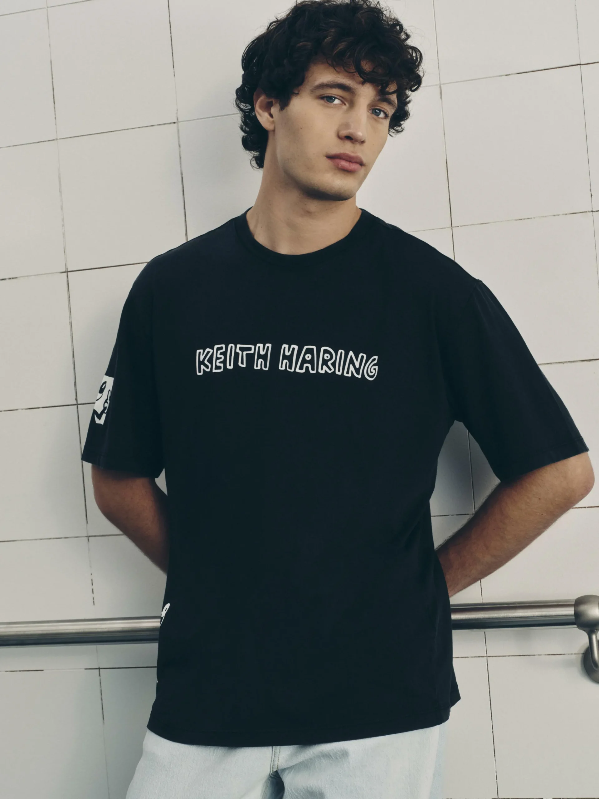 Acid Wash T-shirt Disney's Mickey Mouse X Keith Haring