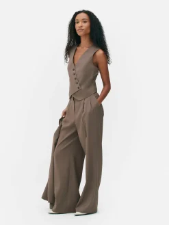 Asymmetrisch Gilet Met Knopen Aan De Voorkant