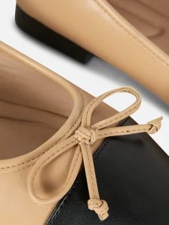 Ballerina's Met Contrasterend Neusstuk