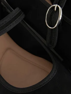 Ballerina's Met Een Bandje