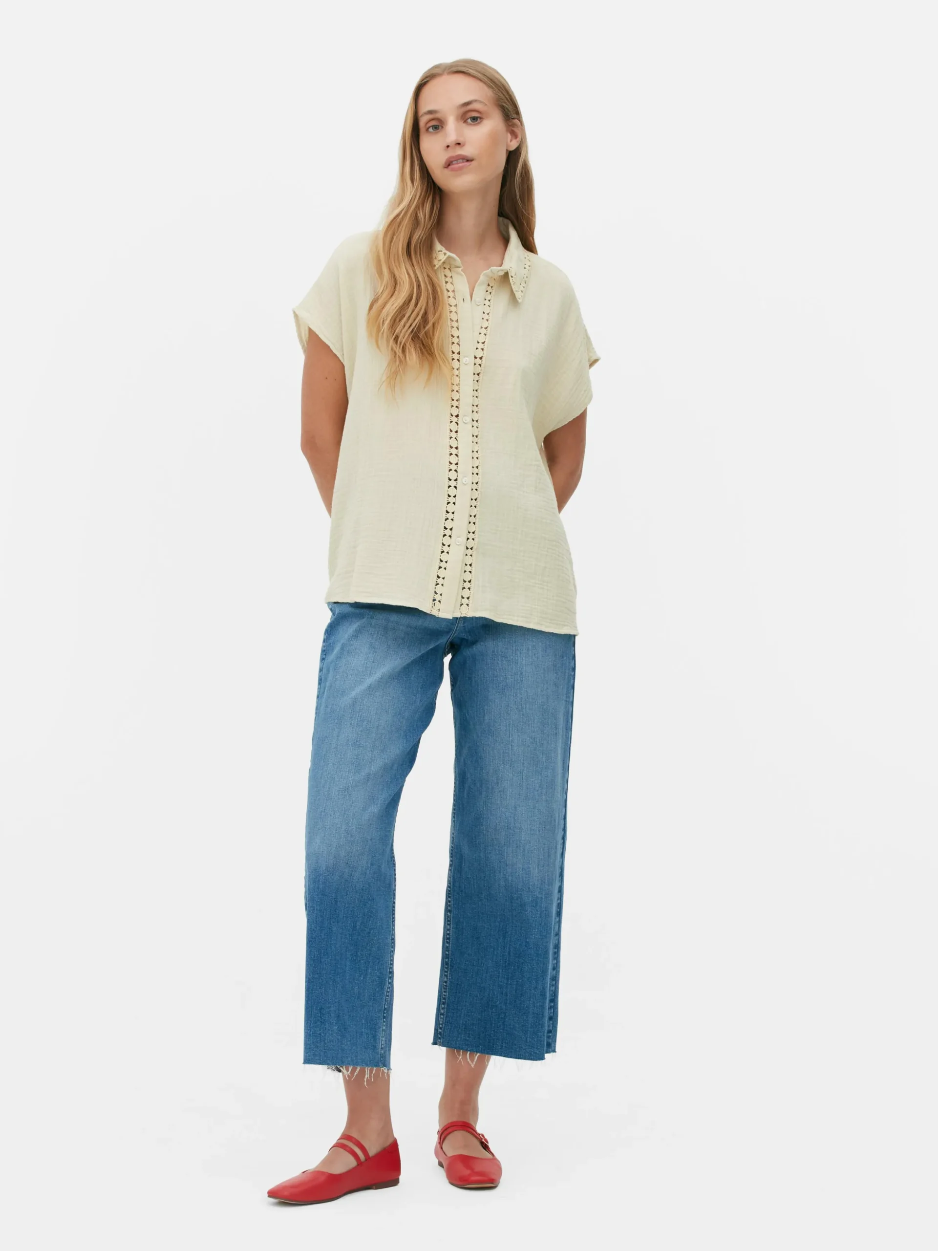 Blouse Met Korte Mouwen En Gehaakte Details