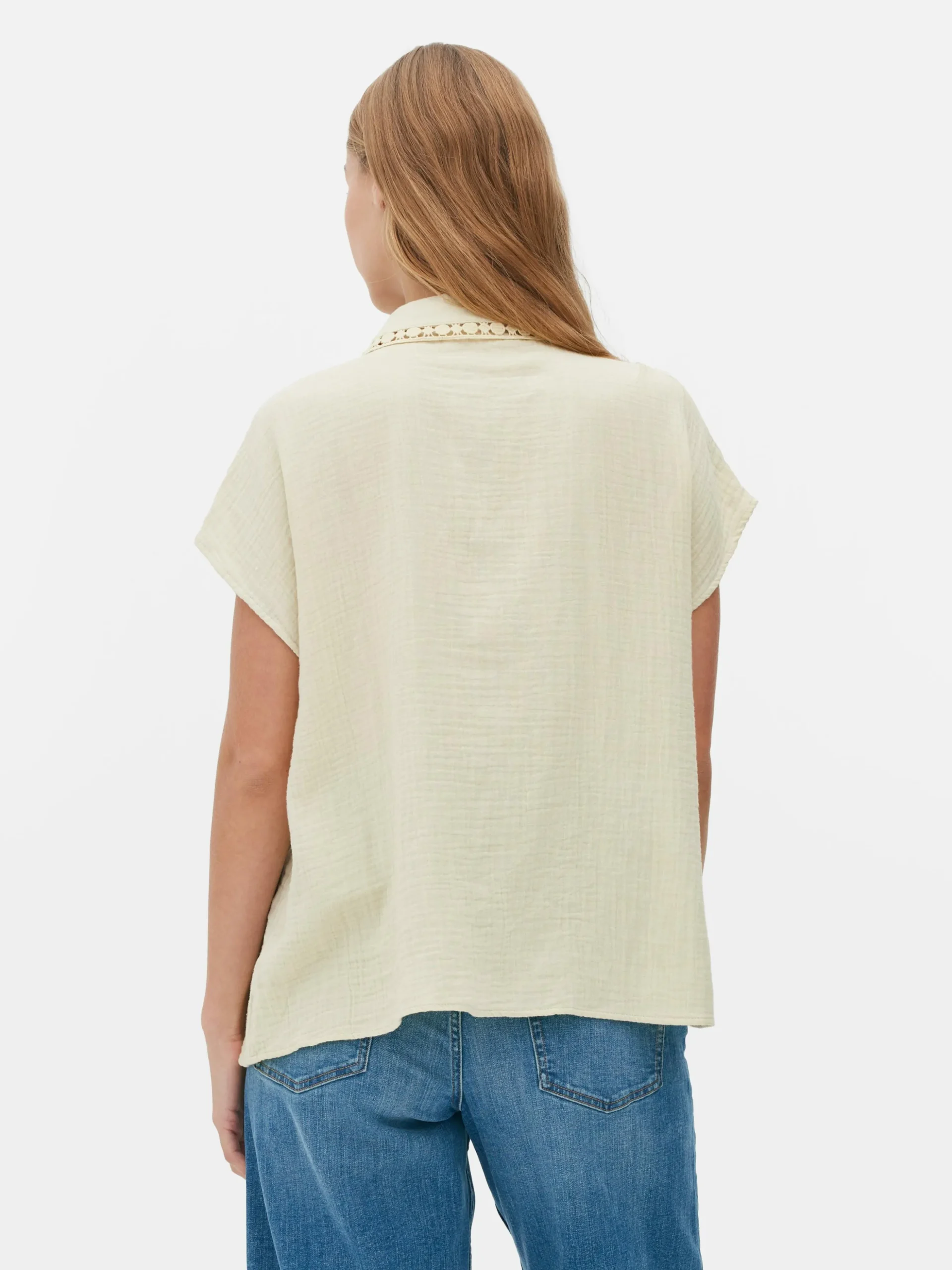 Blouse Met Korte Mouwen En Gehaakte Details