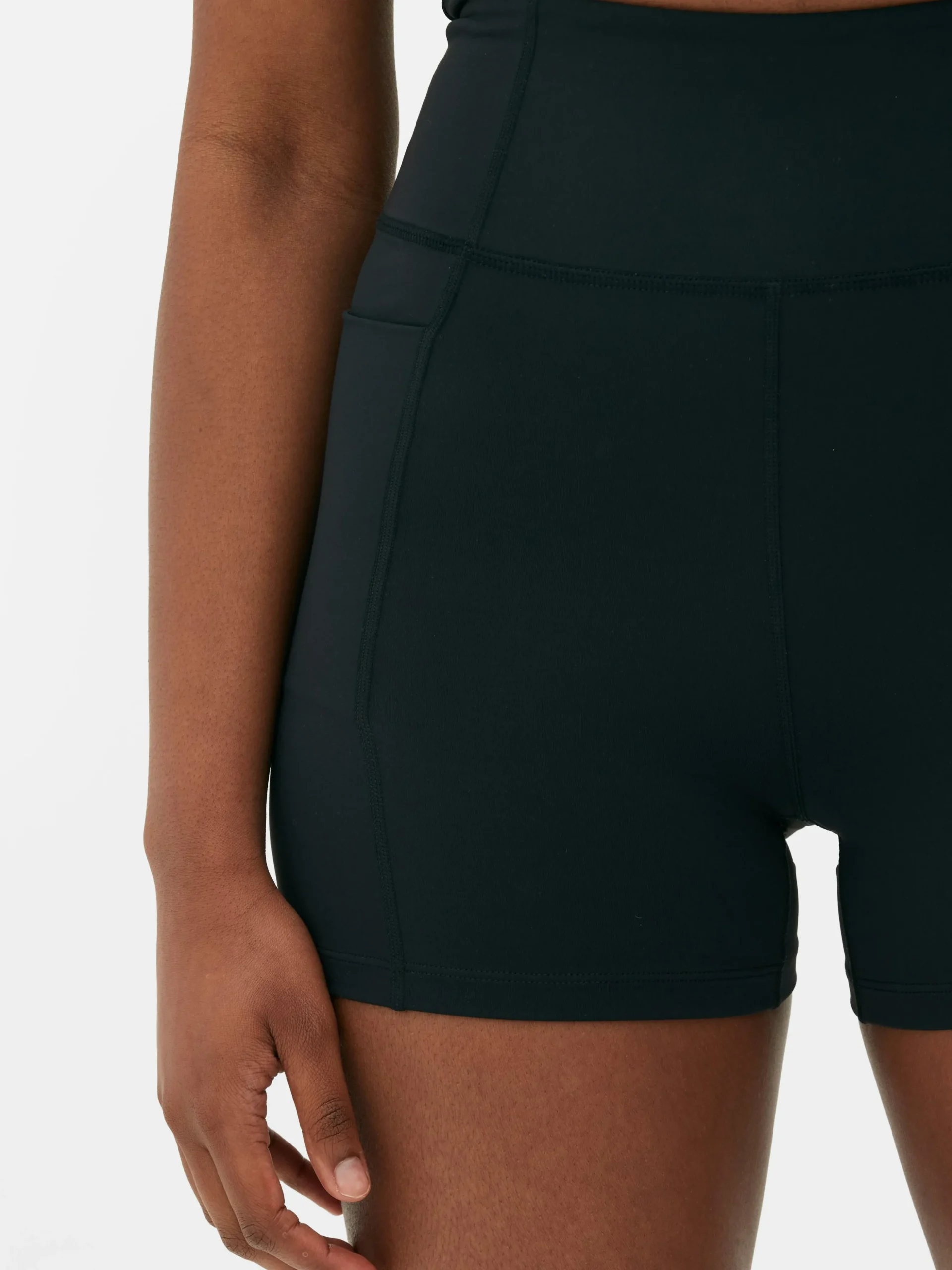 Boterzachte Yogashort Met Hoge Taille
