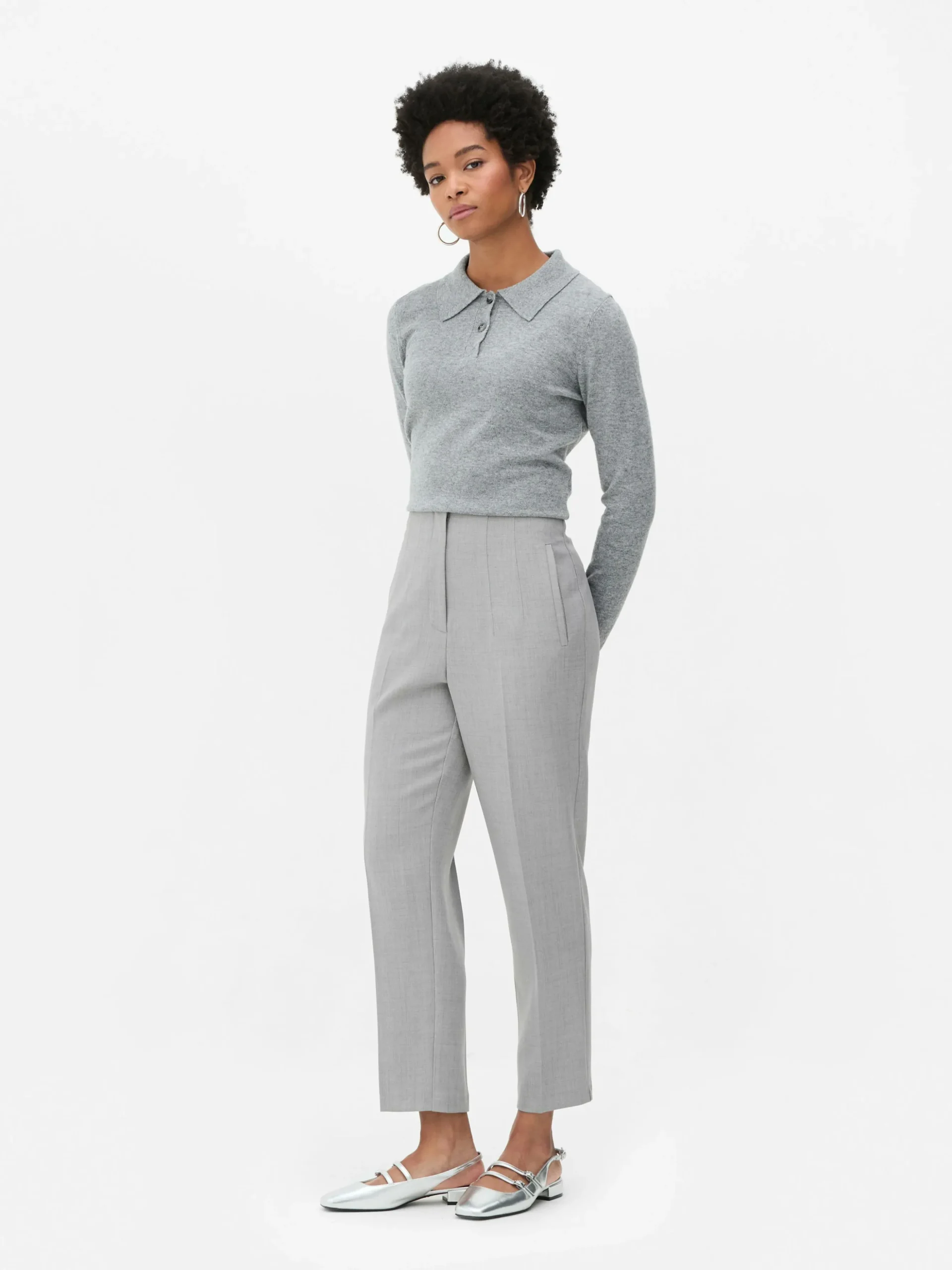 Broek Met Hoge Taille En Ingestikte Plooitjes