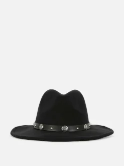 Cowboyhoed Met Studs