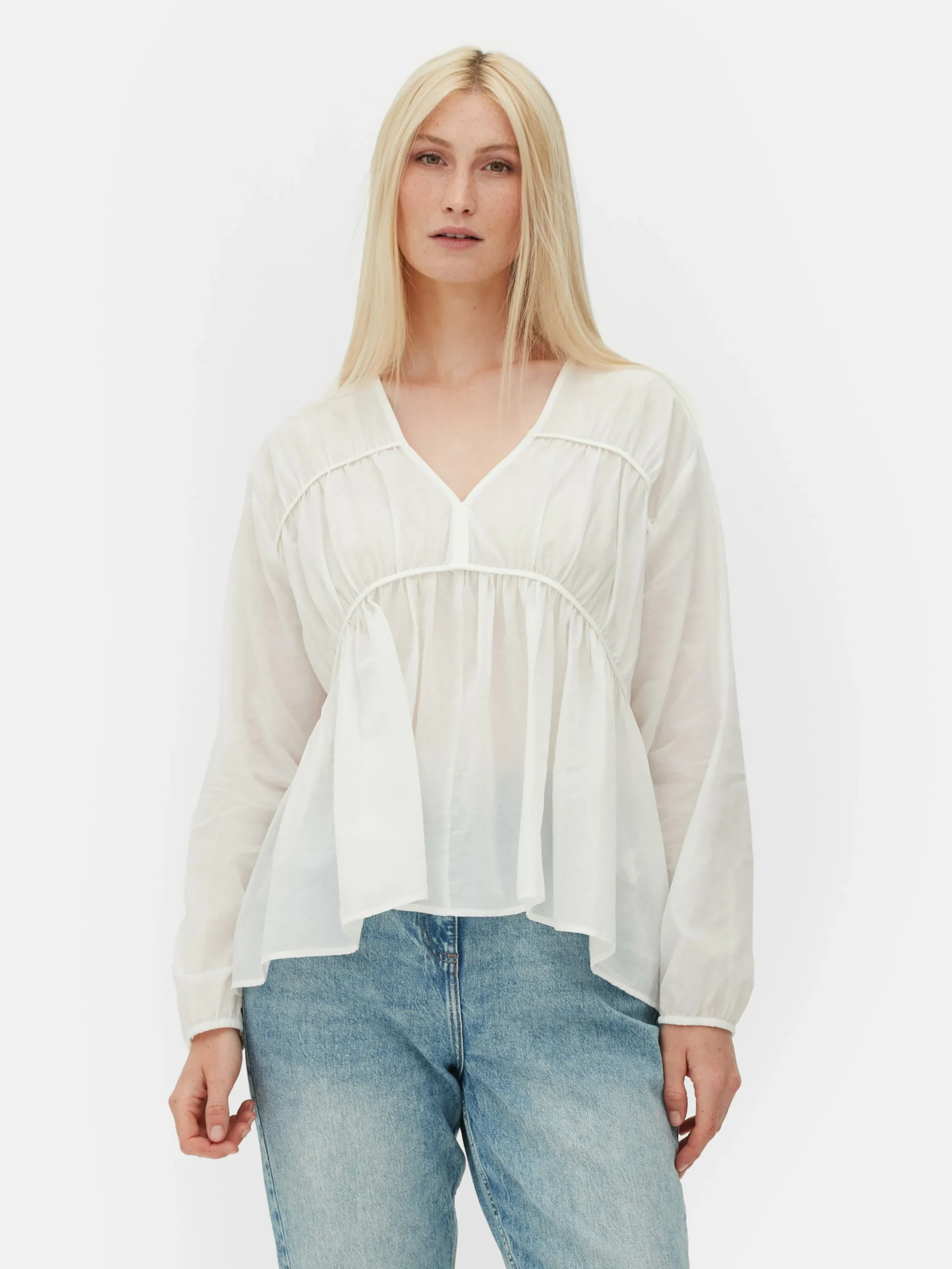 Gedrapeerde Voile Blouse Met Smokwerk