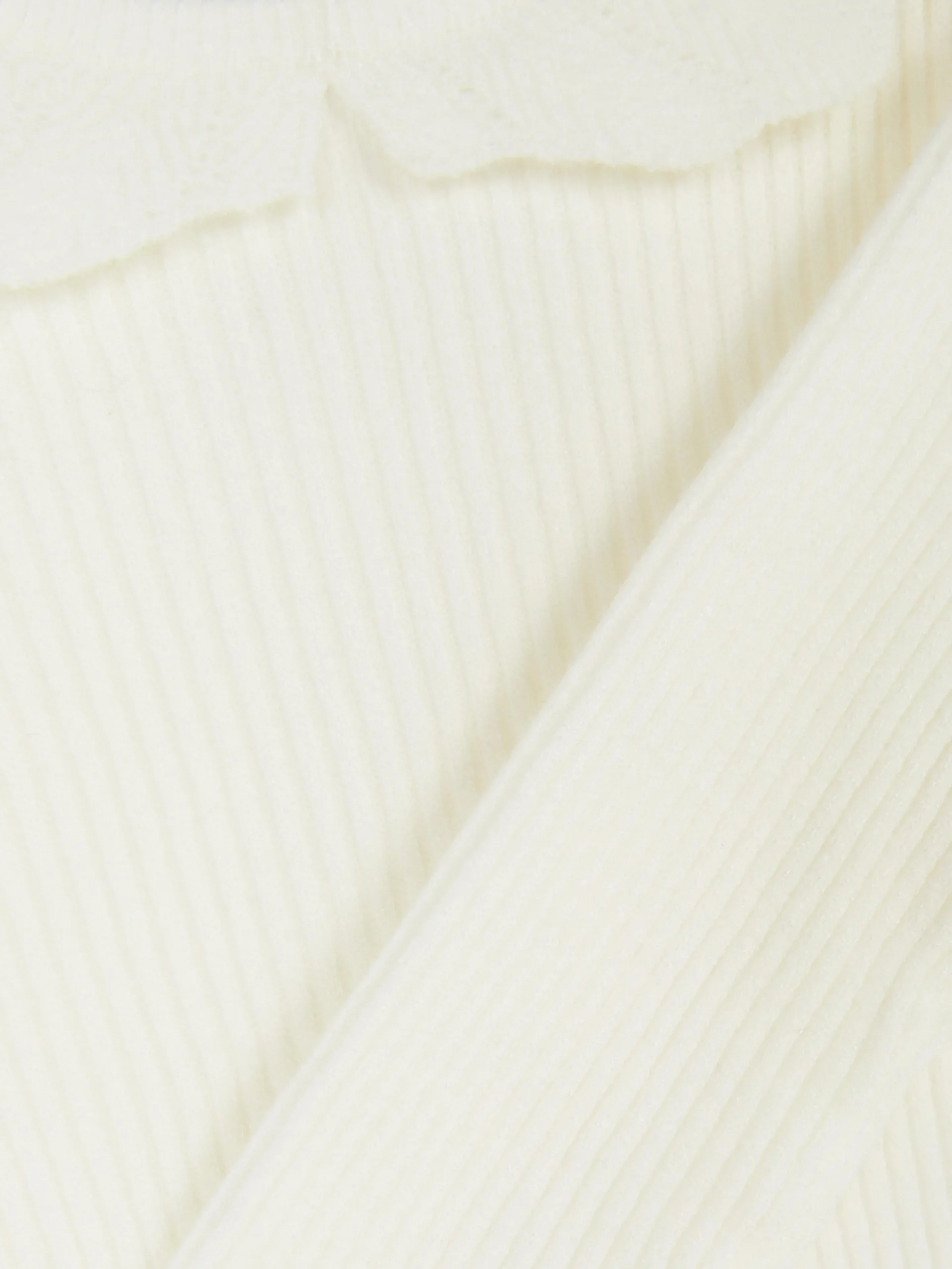 Geribde Trui Met Volantkraag