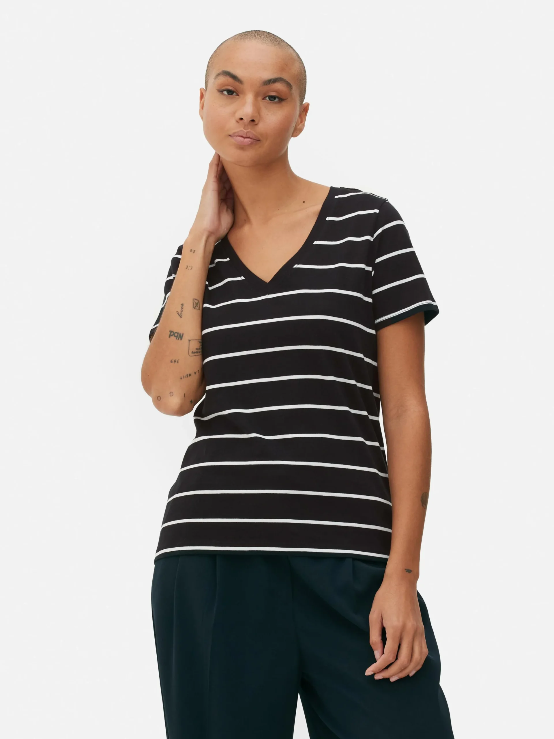 Gestreept T-shirt Met V-hals
