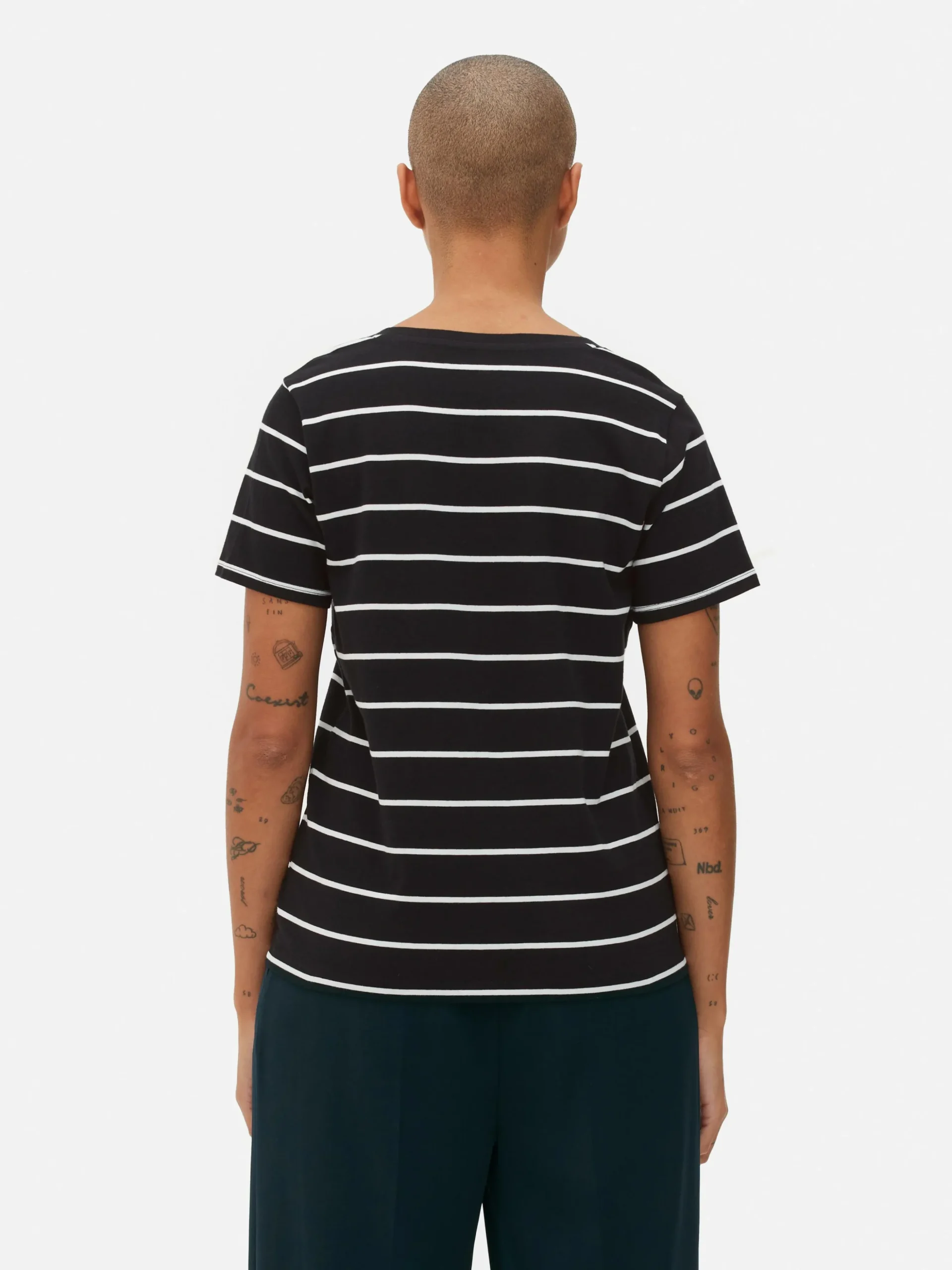 Gestreept T-shirt Met V-hals