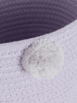 Gevlochten Mand Met Pompons