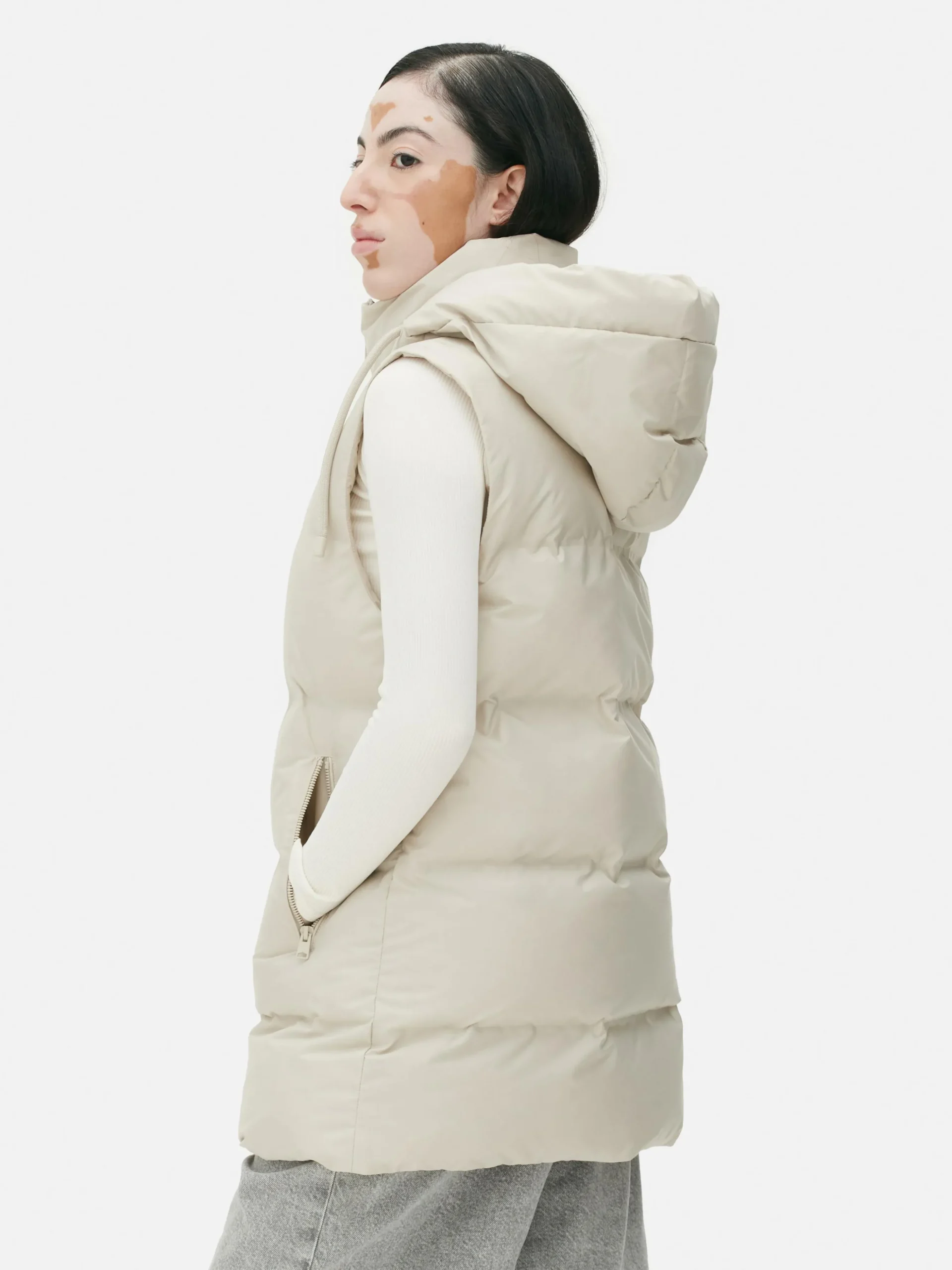 Gewatteerde Bodywarmer Met Capuchon