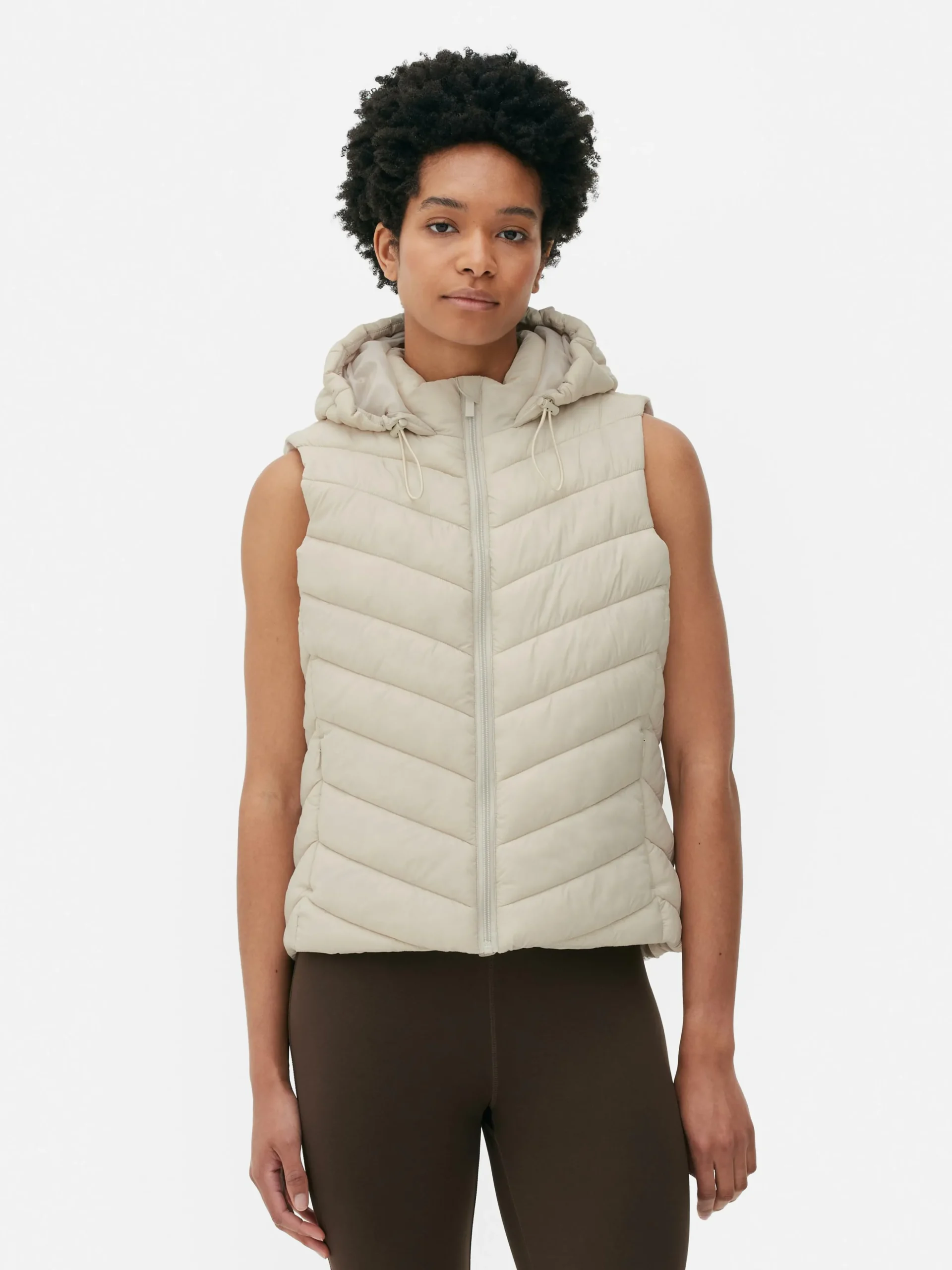 Gilet Met Capuchon