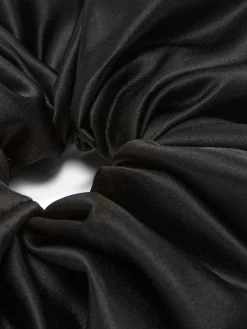 Grote Satijnen Scrunchie