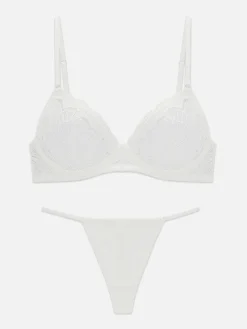 Kanten Beha Zonder Vulling En G-string, Set