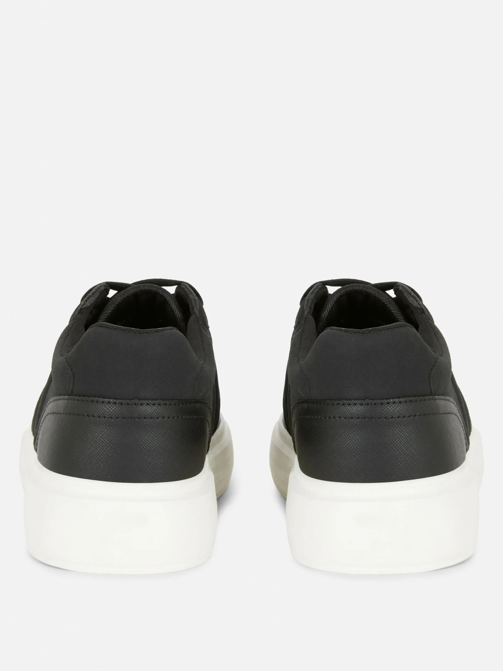 Kem Lage Sneakers Met Veters