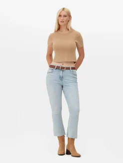 Korte Jeans Met Wijd Uitlopende Pijpen
