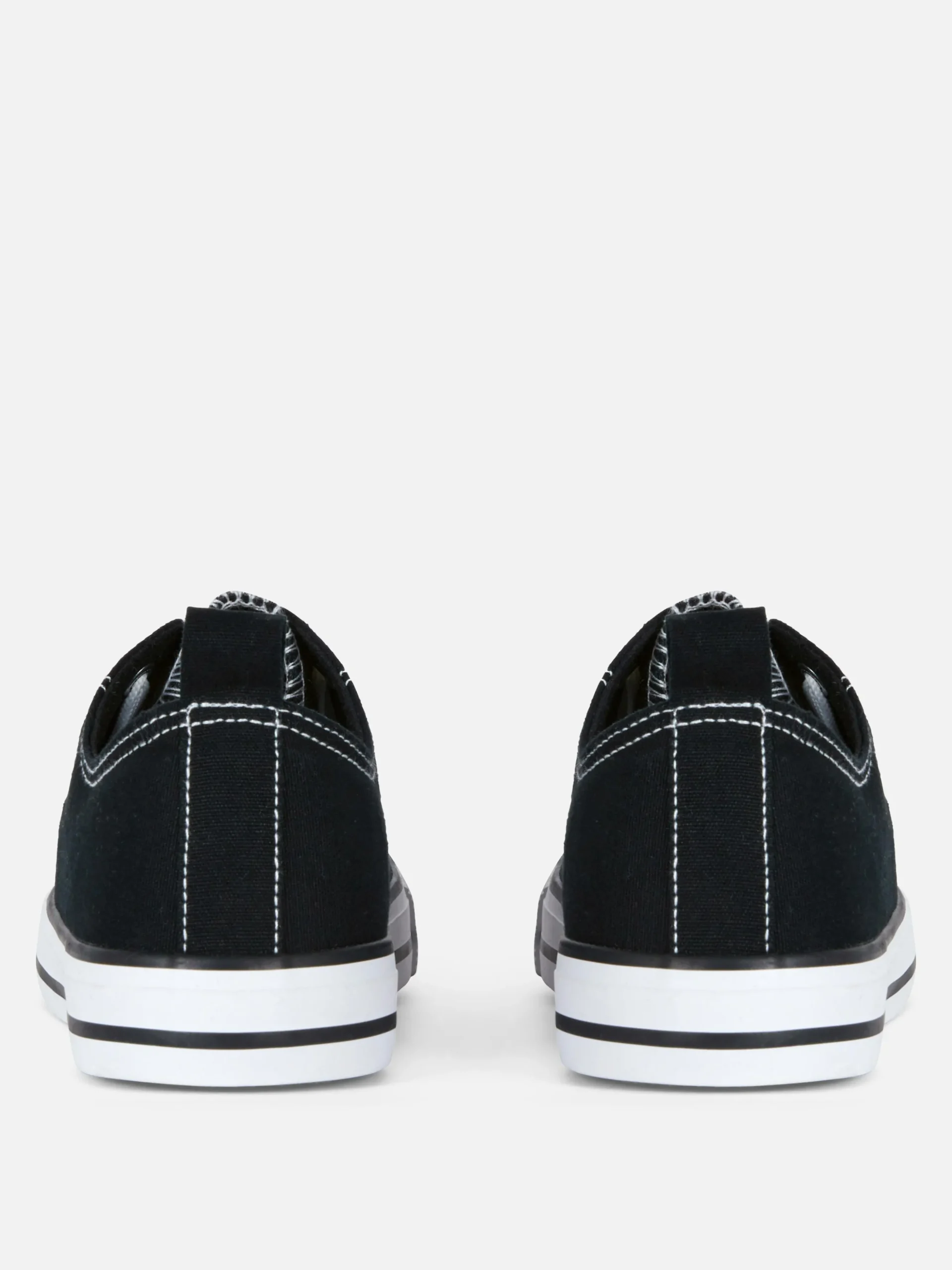 Lage Klassieke Canvas Sneakers