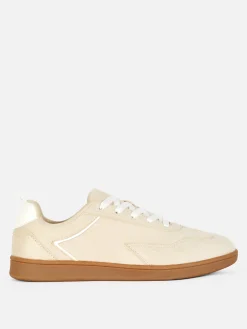Lage Sneakers Met Gomzool