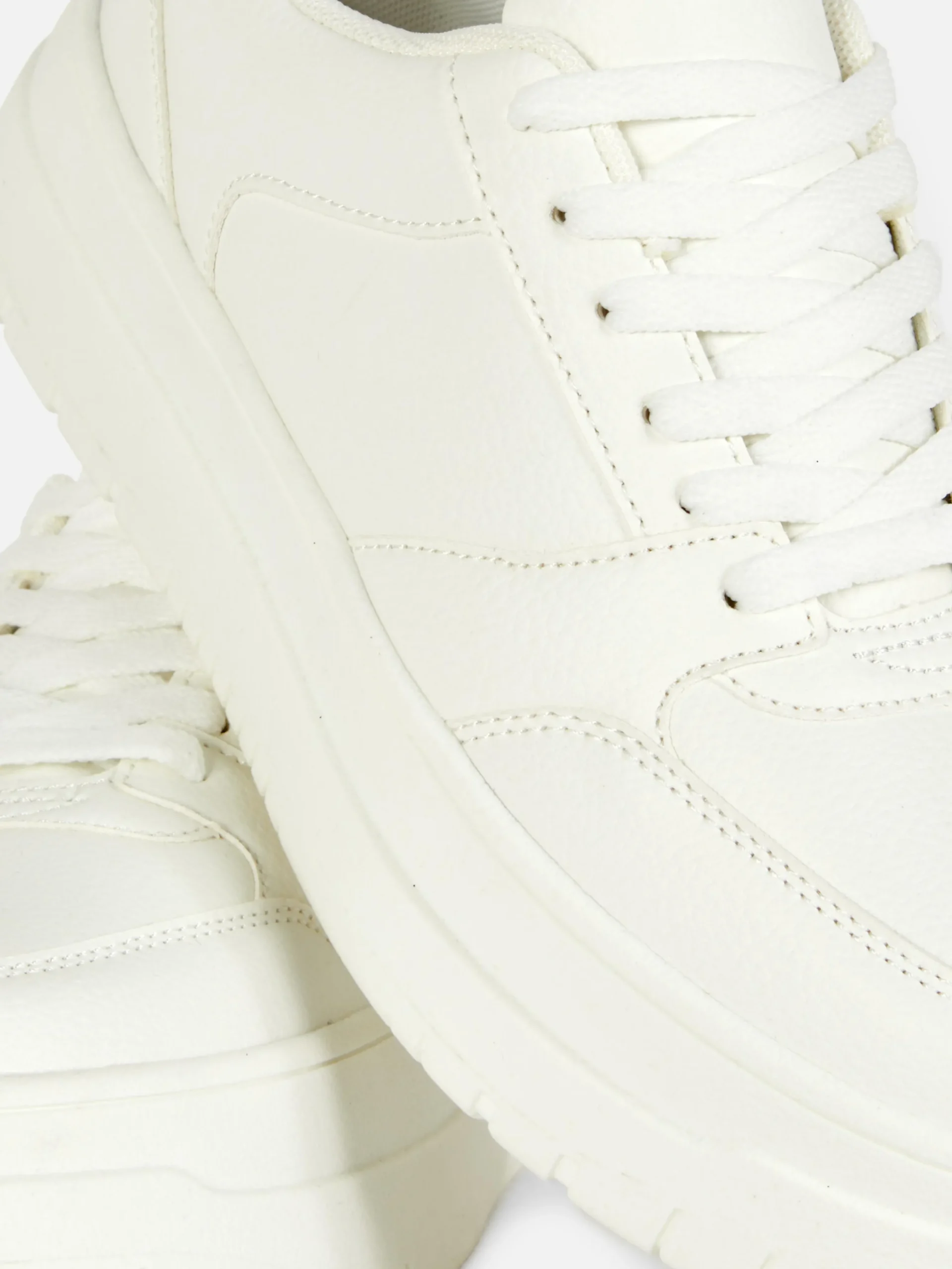 Lage Sneakers Met Platformzool
