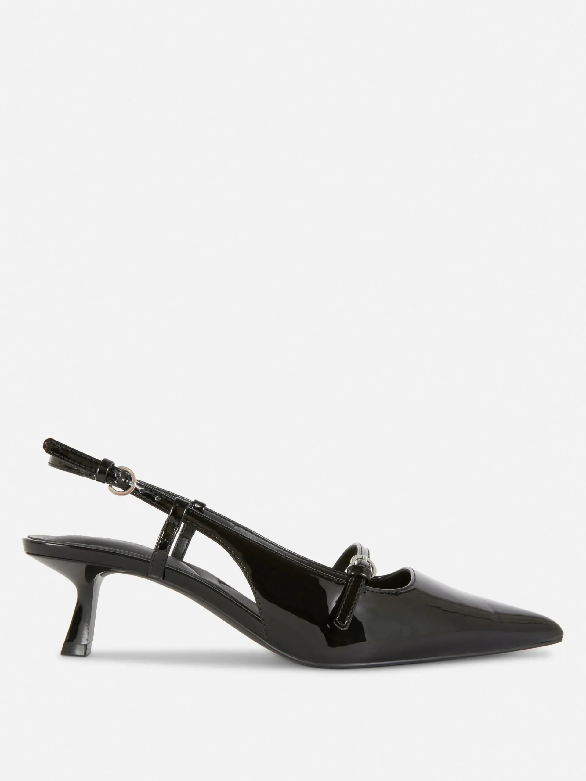 Lakleren Pumps Met Lage Hak En Gespriempje