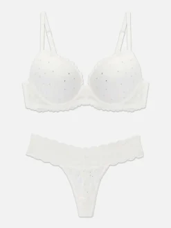 Lingerieset Van String En Maximise-beha Met Kant En Stras