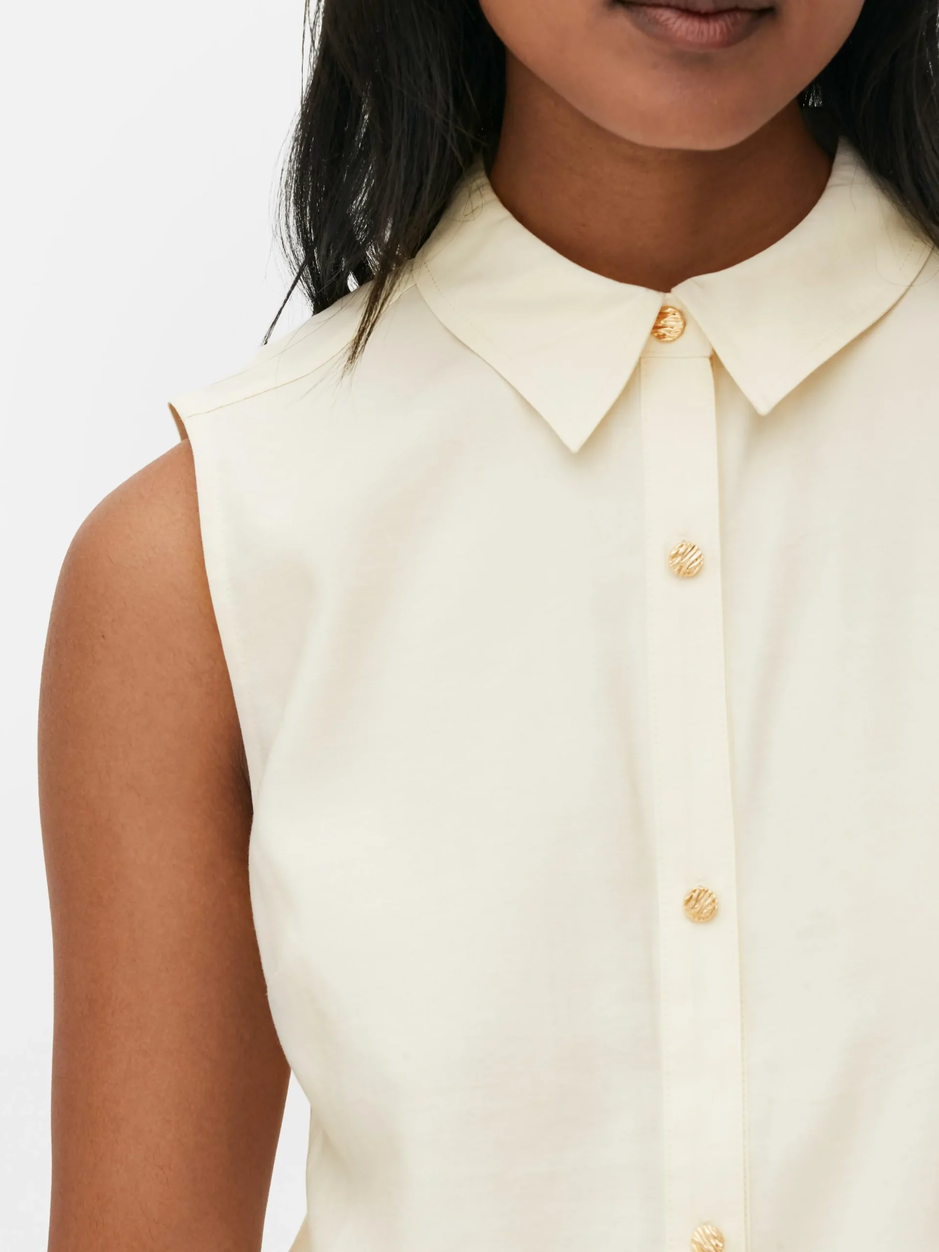 Mouwloze Blouse Met Knopen