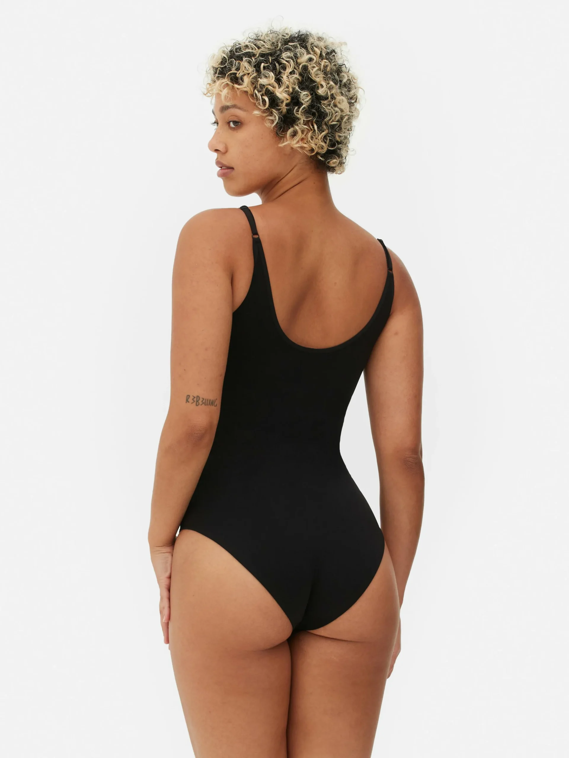Naadloze Corrigerende Body