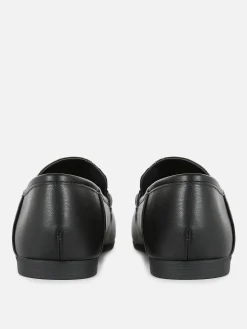 Nette Loafers Met Gespdetail