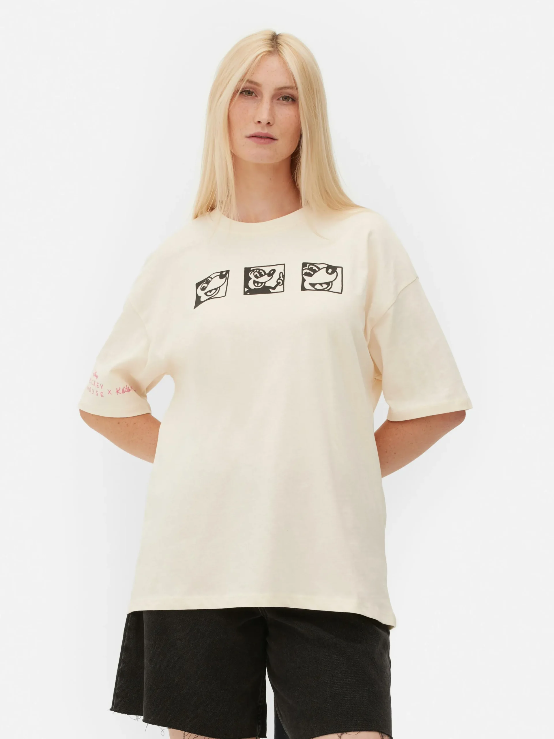 Oversized T-shirt Disney's Mickey Mouse X Keith Haring