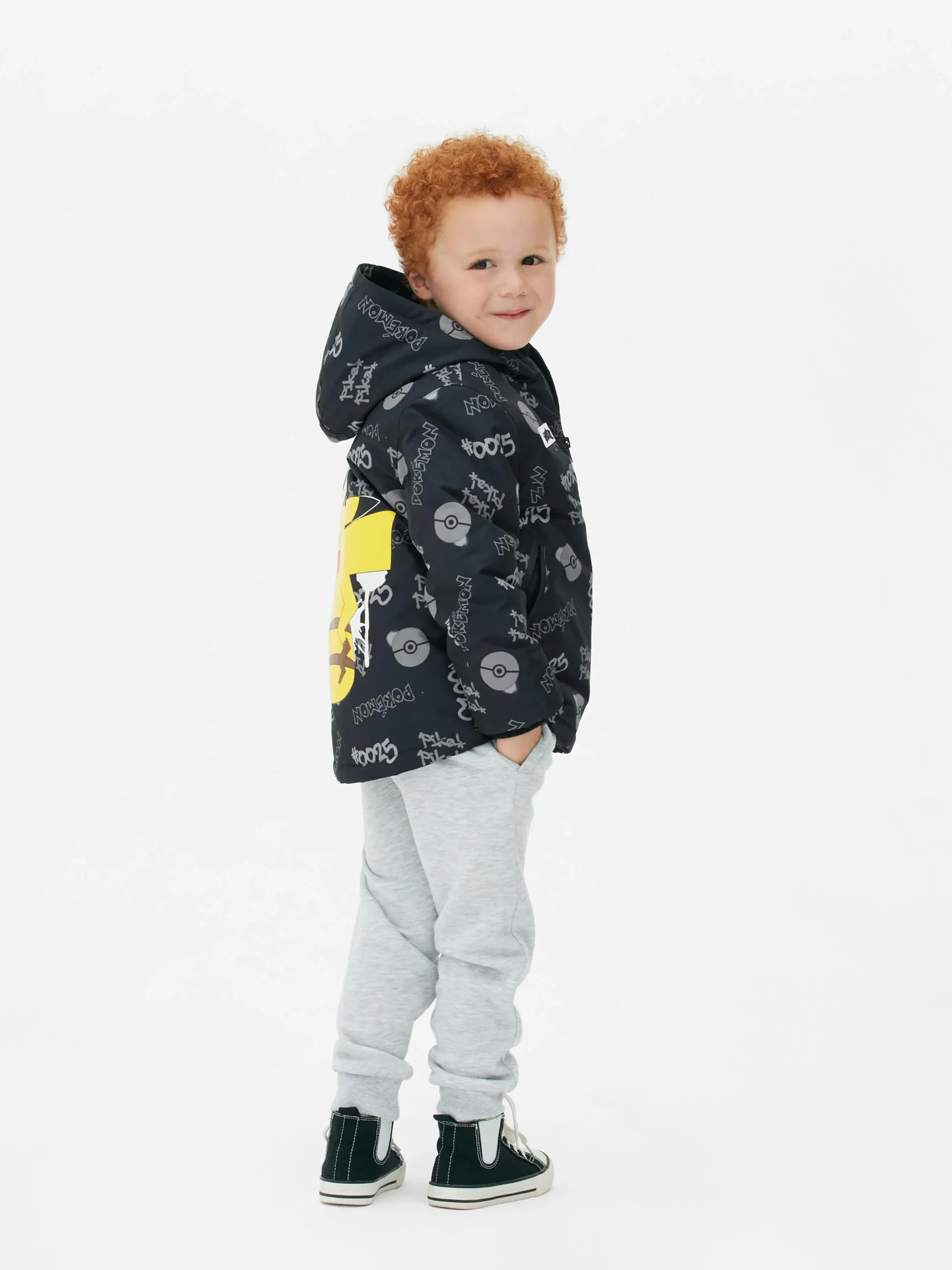 Parka Pokémon Pikachu