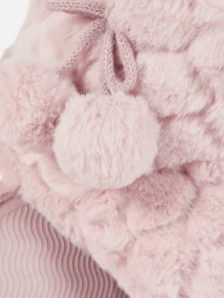 Pluizige Slofjes Met Pompons