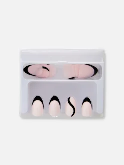 PS... Glanzende Kunstnagels Met Contrasterende Tip