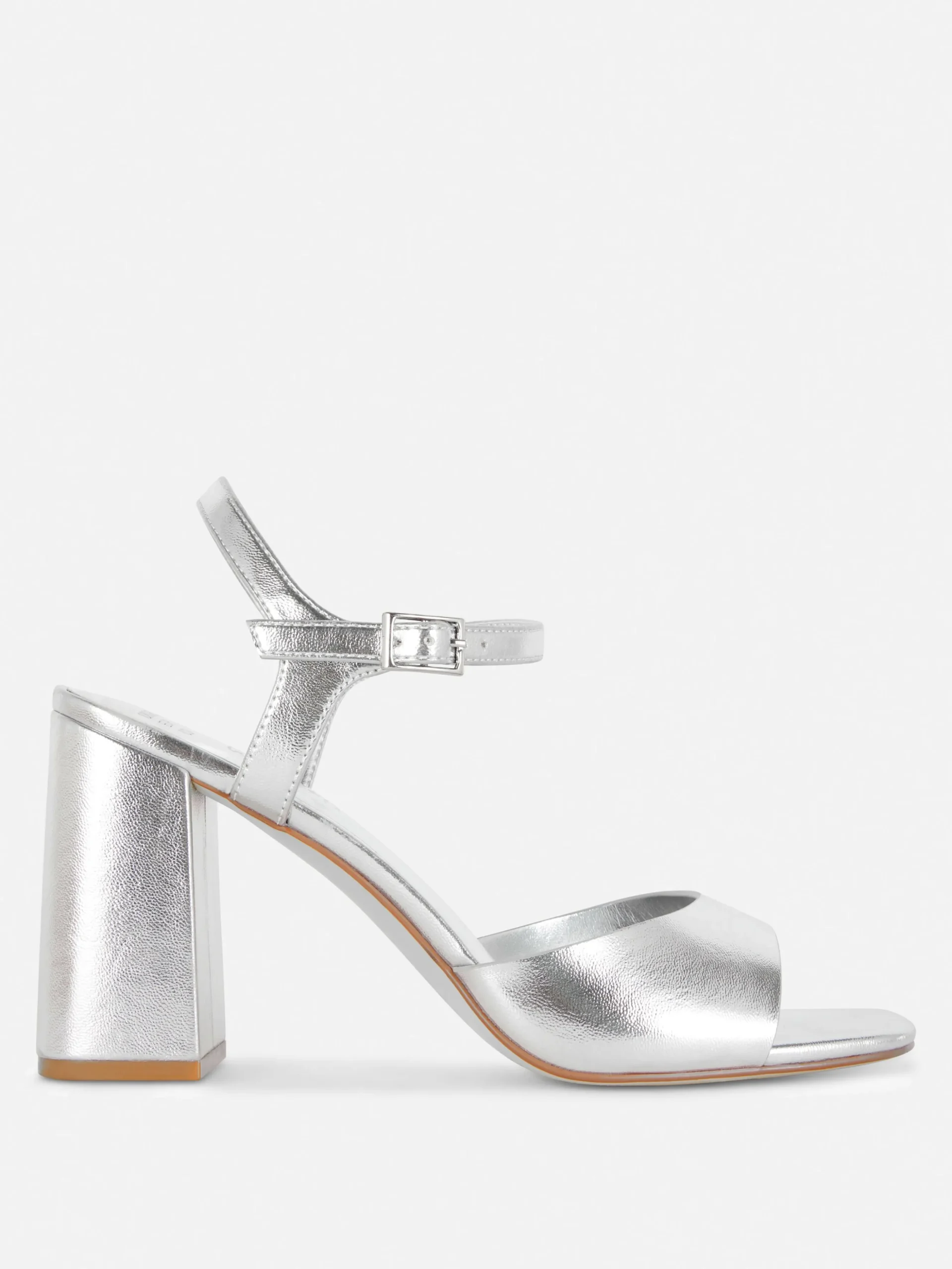 Pumps Met Brede Pasvorm, Blokhak En Bandjes