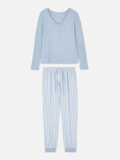 Pyjama Met Henley-shirt En Broek Met Patroon