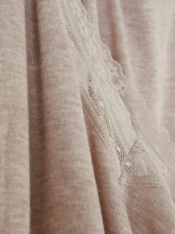 Pyjama Met Kanten Rand En Lange Mouwen