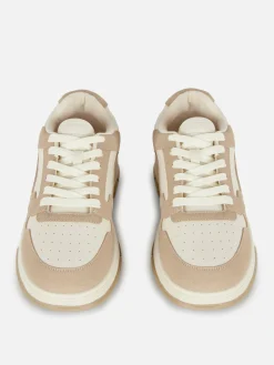 Robuuste Skatesneakers Met Inzetstukken