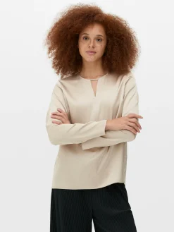 Satijnen Blouse Met Opengewerkt Detail