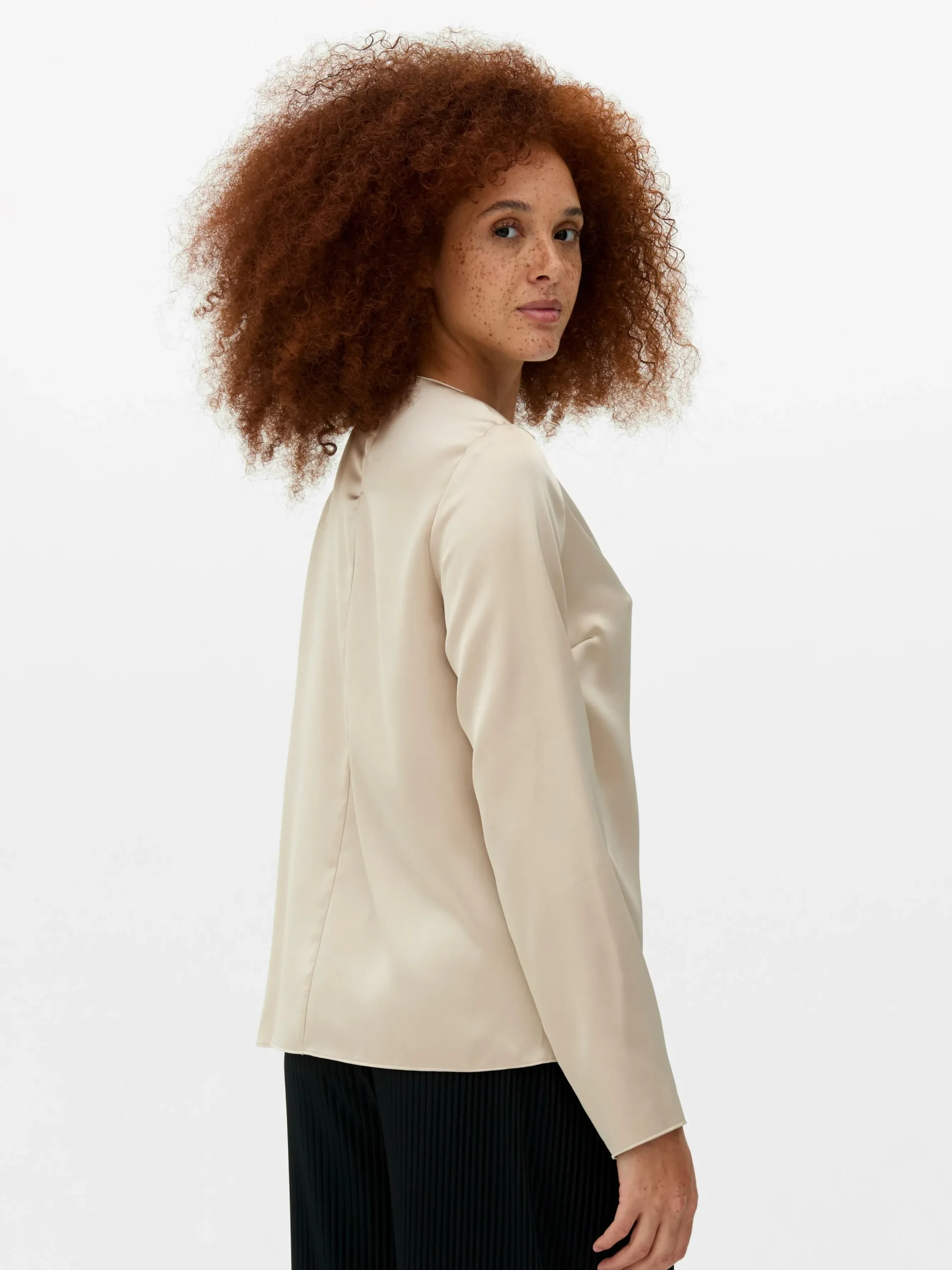 Satijnen Blouse Met Opengewerkt Detail