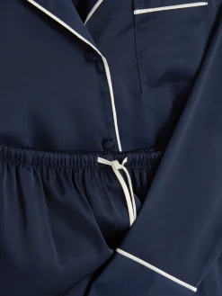 Satijnen Pyjamaset Met Lange Mouwen
