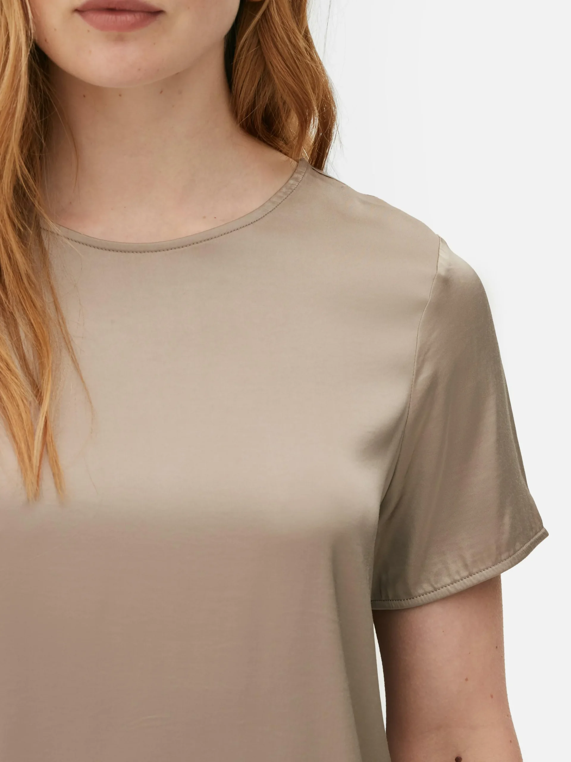Satijnen T-shirt Met Korte Mouwen The Edit