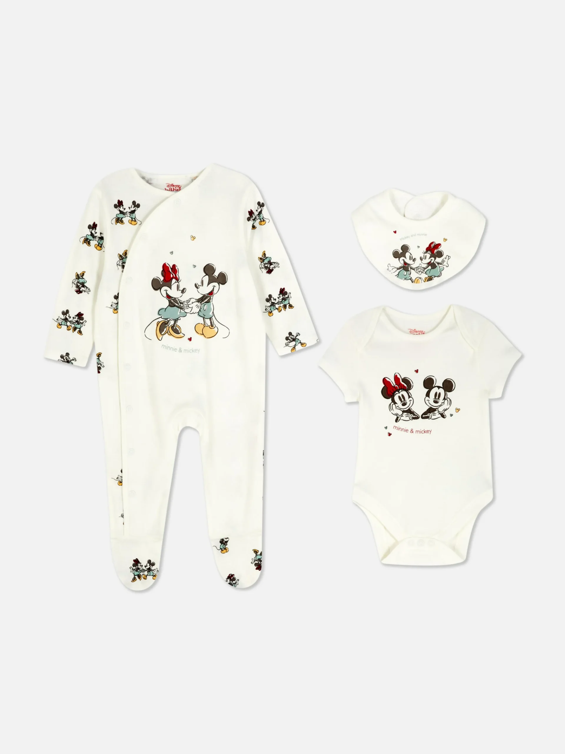 Set Met Slaappakje, Rompertje En Slabbetje Disney
