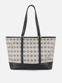 Shopper Met Monogram