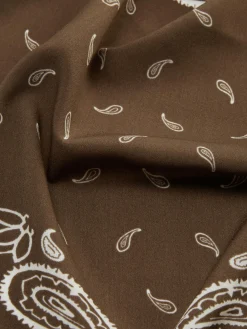 Sjaal Met Paisleyprint