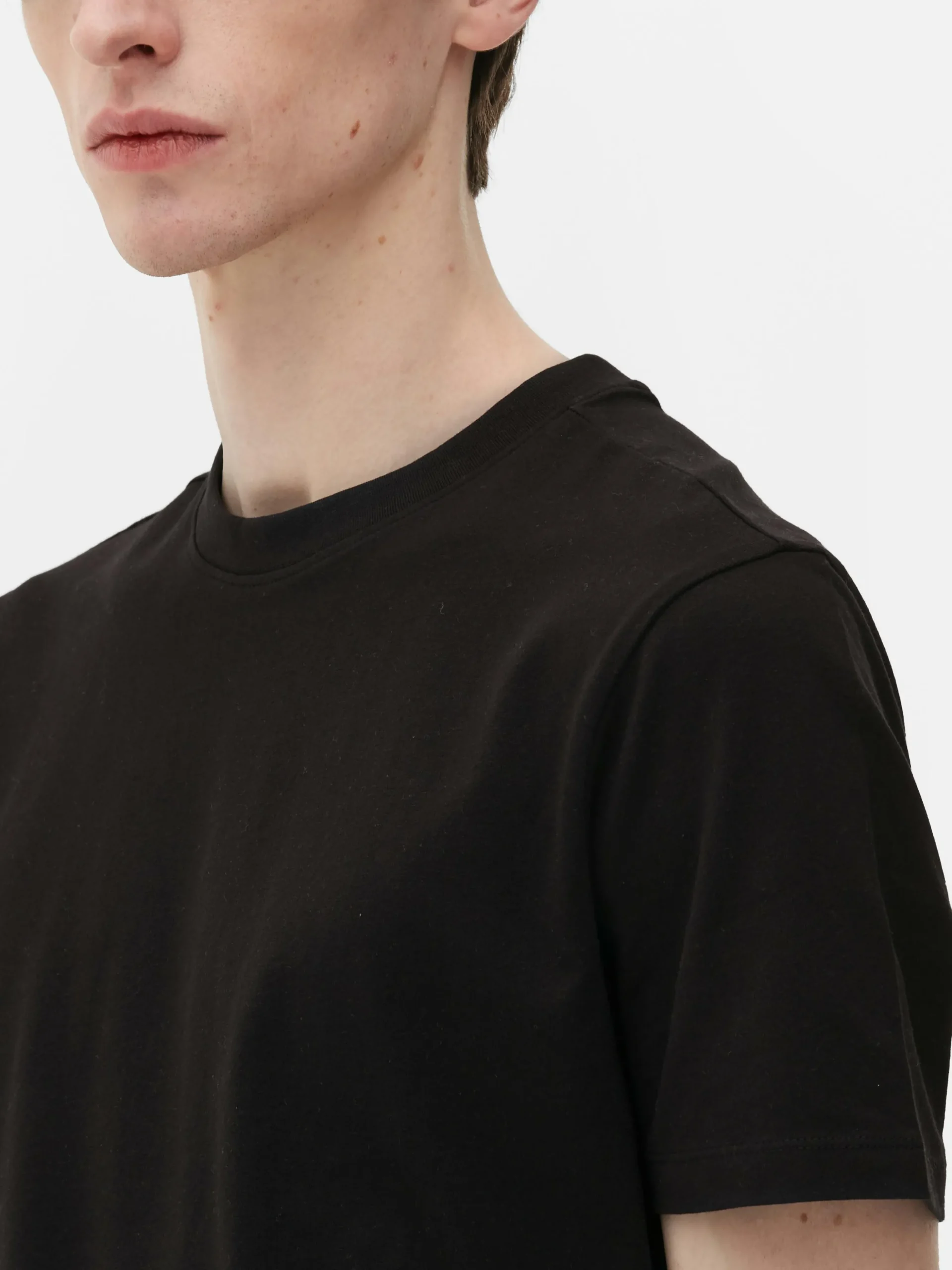 Slim-fit T-shirt