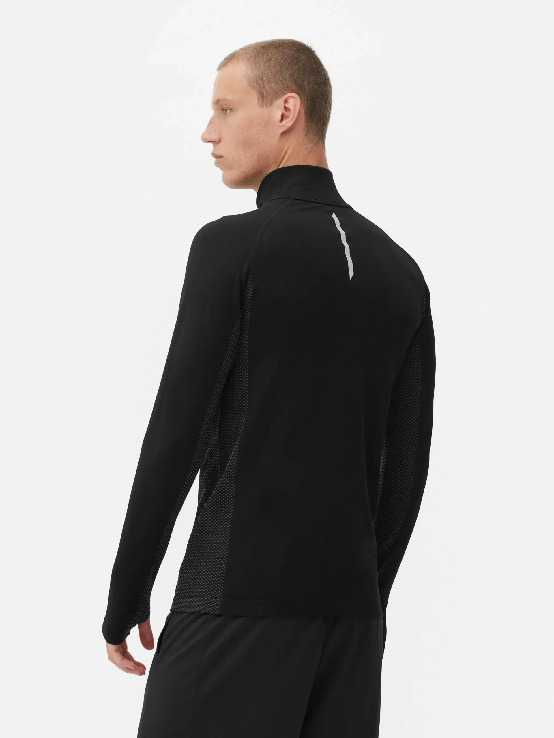 Sporttop Met Kwartrits En Lange Mouwen