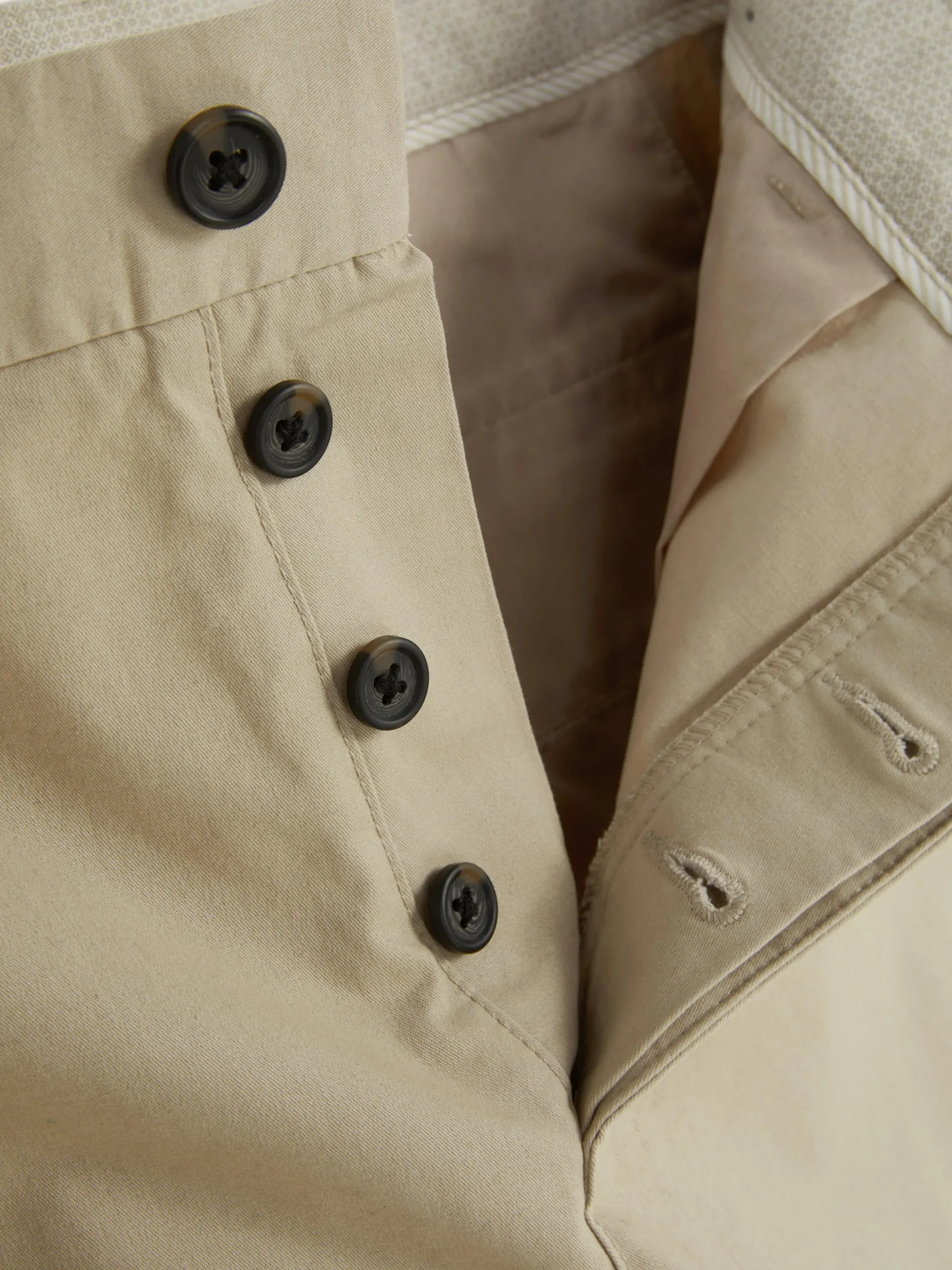Stretch Chino Met Rechte Pijpen