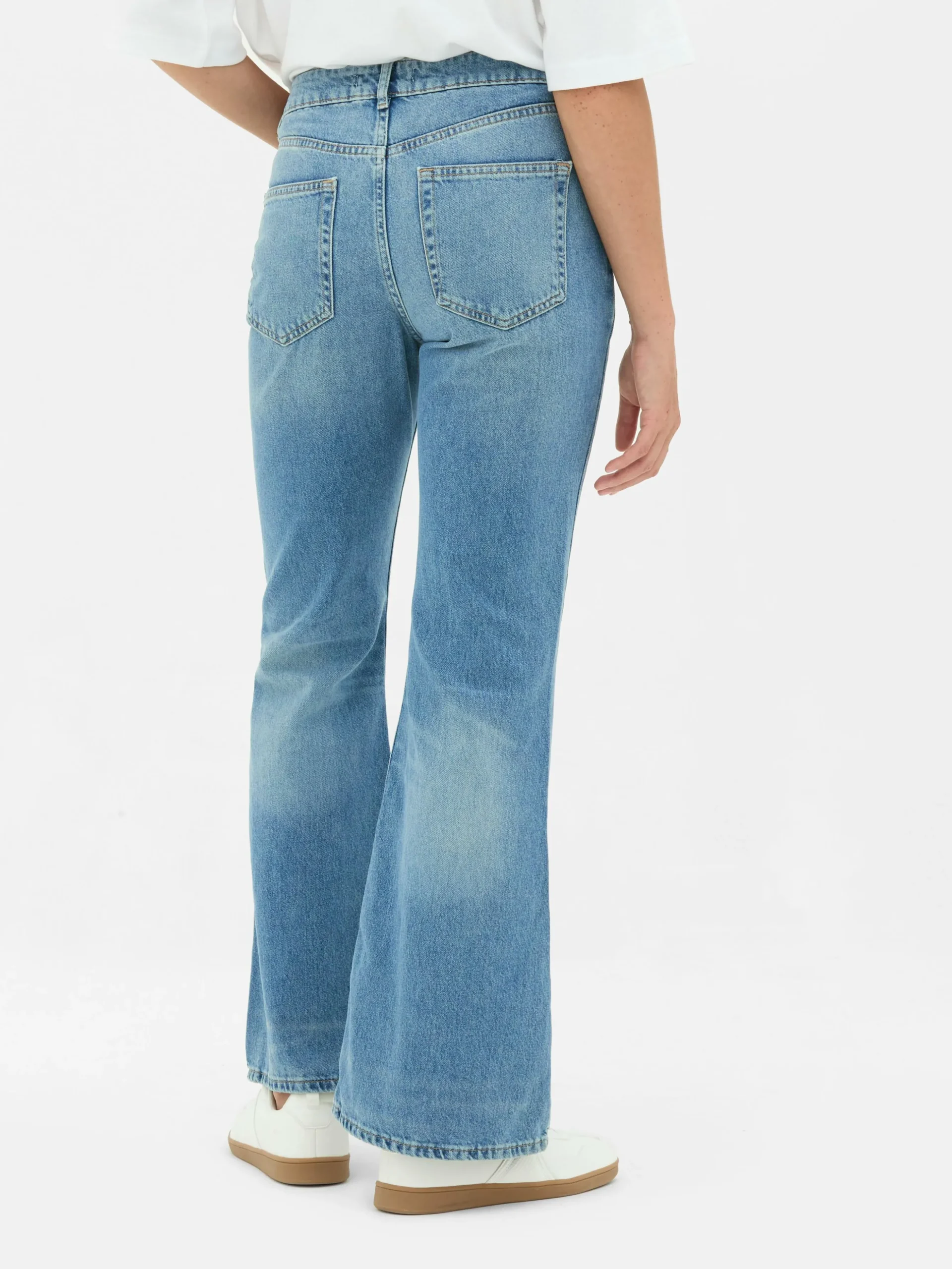 Stretchvrije Jeans Met Wijd Uitlopende Pijpen