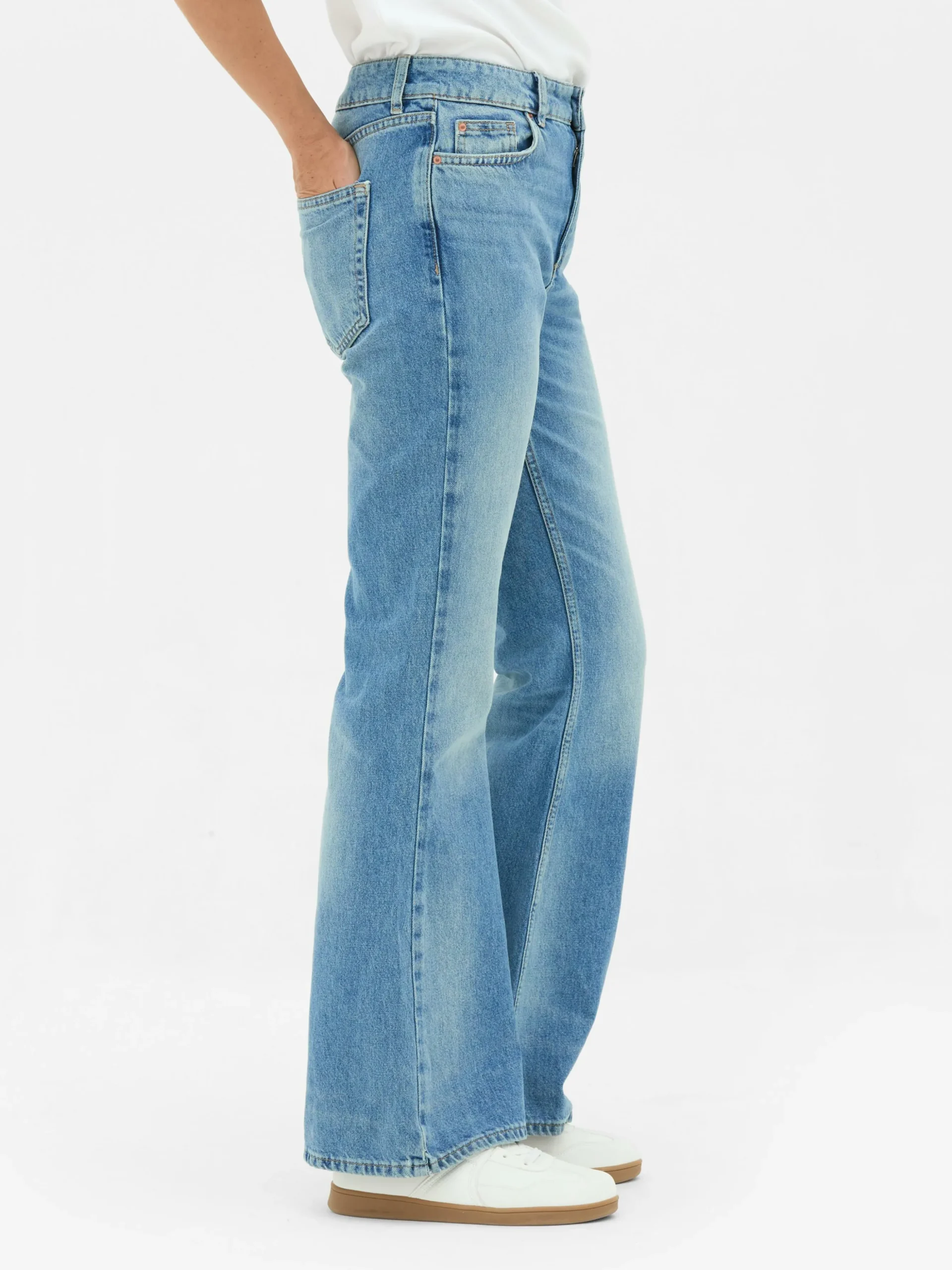 Stretchvrije Jeans Met Wijd Uitlopende Pijpen