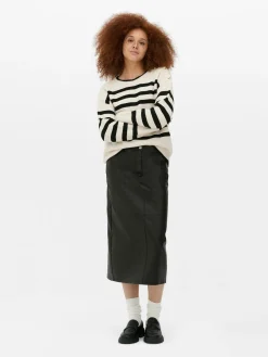 Trui Met Ronde Hals En Knoopdetail