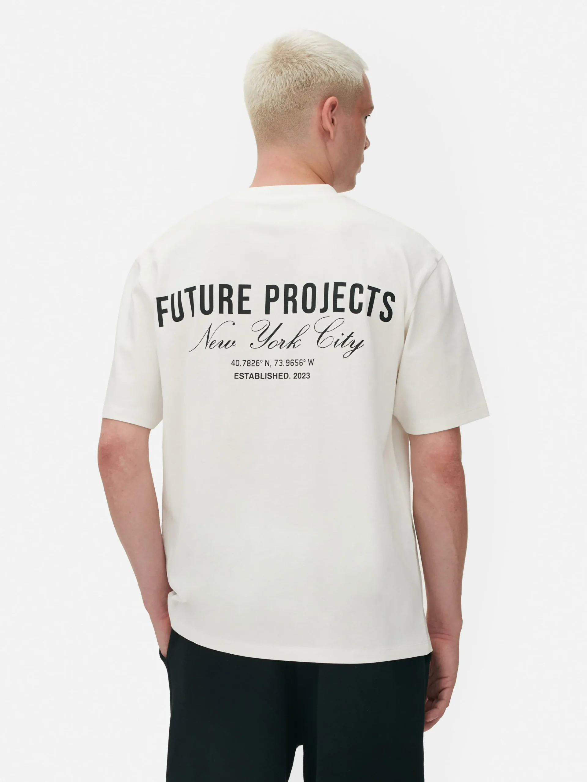 T-shirt Met Borduurwerk Future Projects
